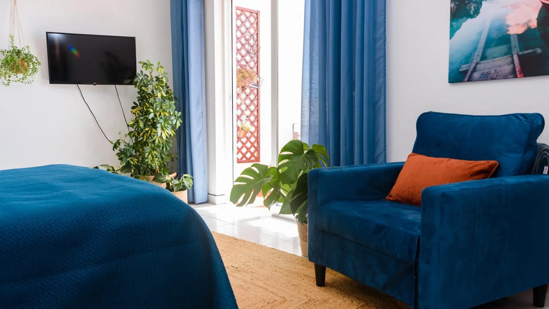 Hillside Studio With Sea View & Fibre Internet Albufeira