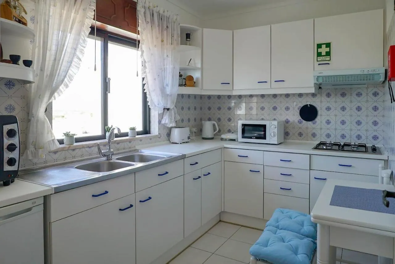 Hillside Studio With Sea View & Fibre Internet Albufeira